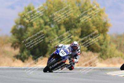 media/May-15-2022-SoCal Trackdays (Sun) [[33a09aef31]]/Turn 7 (1145am)/